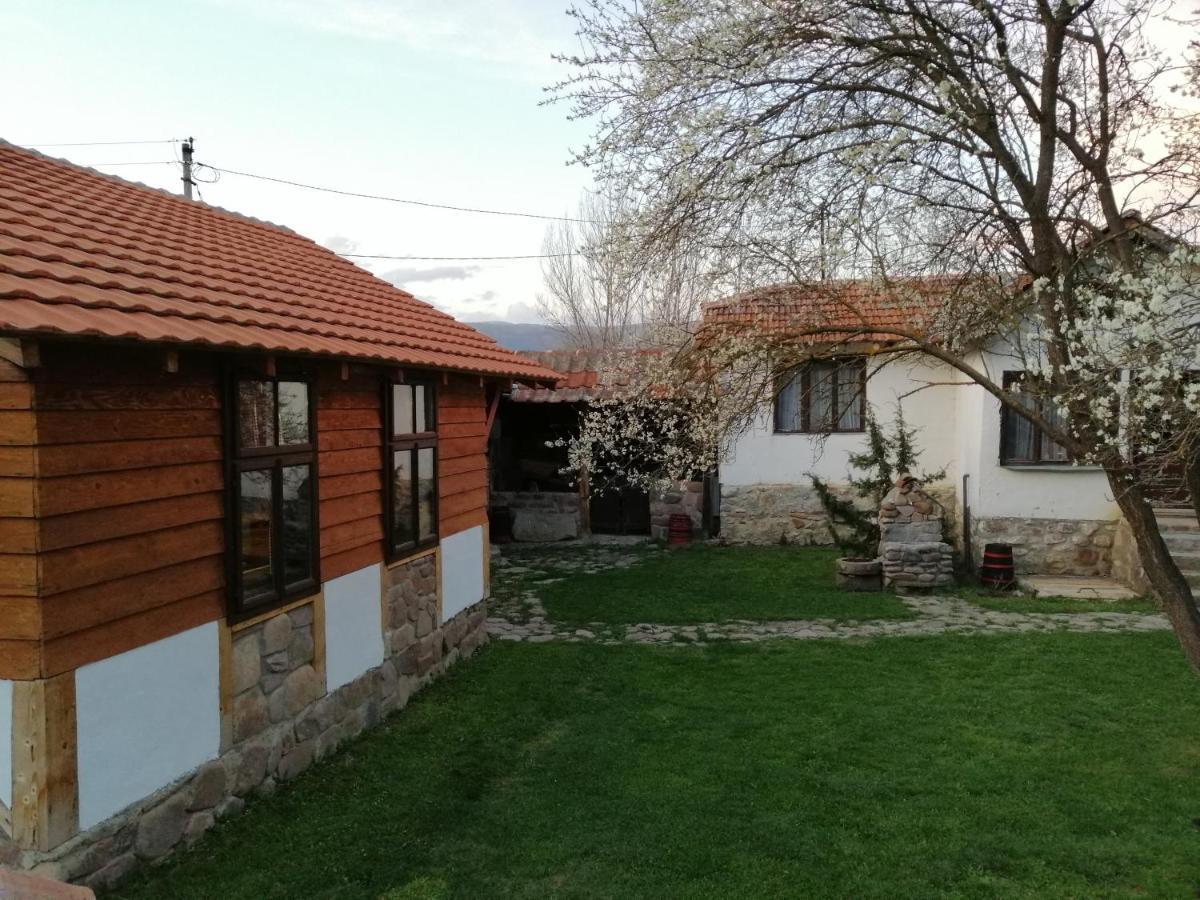 فيلا Etno Kuca Nikolov ديميتروفغراد المظهر الخارجي الصورة